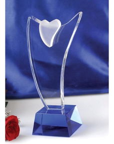 璀璨匠心，傳情達意 廣州水晶工藝品廠家的藝術與商機